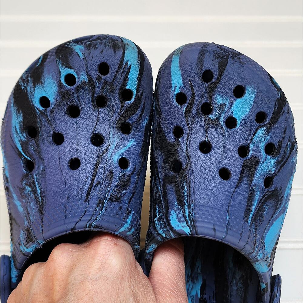 Crocs Classic Marbled Kids Clogs/Sandals Size 12 Little Kids - Picture 7 of 10